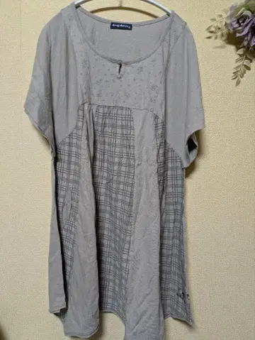 drug stores 드럭스토어 반팔 튜닉 꽃무늬 체크 무늬