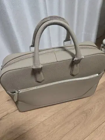 PELLEMORBIDA 캐피타노 브리프 백 베이지