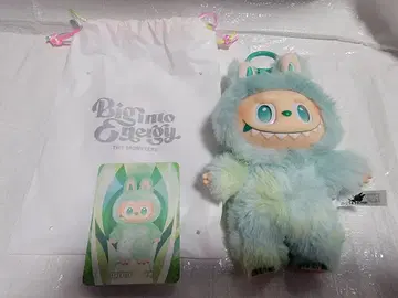 Big into Energy THE MONSTER 봉제 인형 라브브