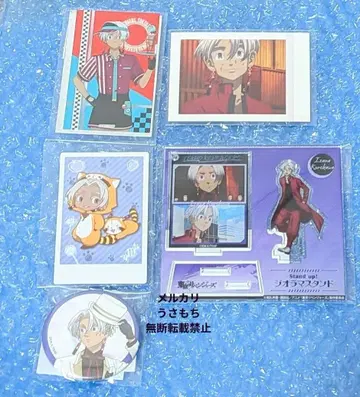 도쿄 리벤저스 쿠로카와 이자나 아크릴 스탠드 캔뱃지 카드