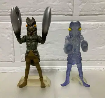 HG 울트라맨 발탄 성인 2점 가샤폰