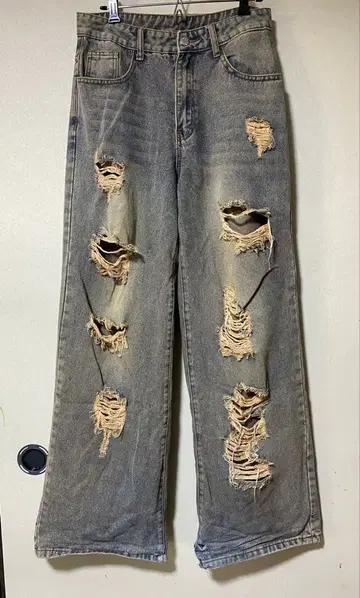 데미지 가공 그레이 와이드 데님 팬츠