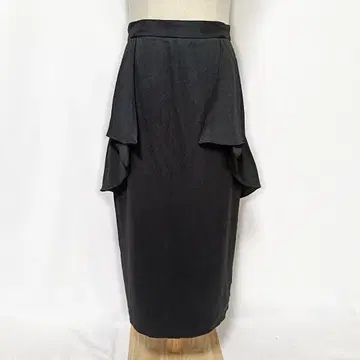 준 아시다 준 아시다 9호 고급스러움 있는 스커트 블랙