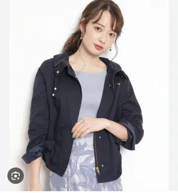 JUSGLITTY 저스길리티 후드 부착 블루종