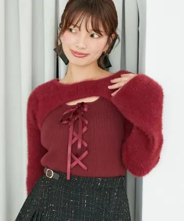 MAJESTIC LEGON 데콜테 오픈 레이스업 니트