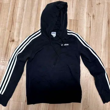 56. adidas 후드 부착 후드티 블랙