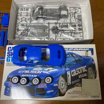 TAMIYA 1/24 칼소닉 스카이라인 GT-R