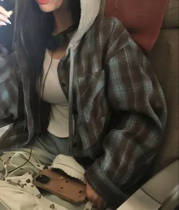 에어 플랜 주얼리 후드 체크 셔츠 BEIDELLI