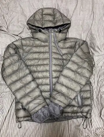 SAN SAN GEAR 퍼퍼 재킷 그레이 다운