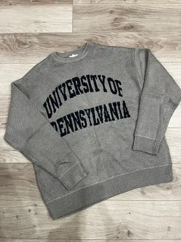 University of Pennsylvania 니트 스웨터