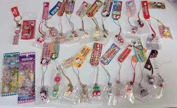 지역 한정 키티 족쇄 스트랩 묶음 판매