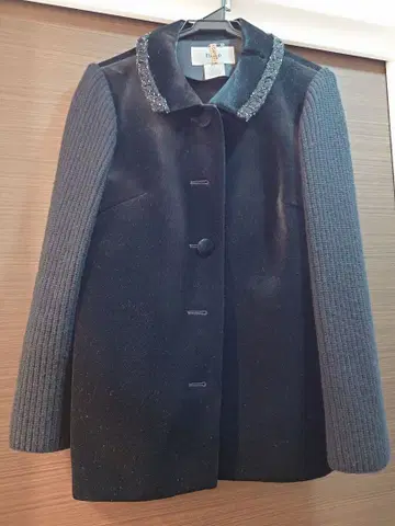 보온성 따뜻한 폭시 르네 비쥬 블랙 롱 코트 38