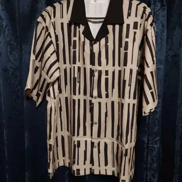 tk. TAKEO KIKUCHI 반팔 셔츠 베이지/블랙