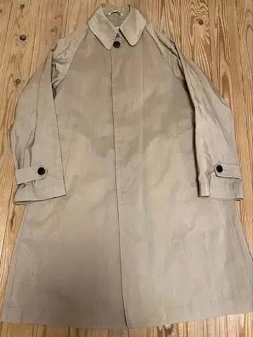 TOMORROWLAND 베이지 스텐카라 코트