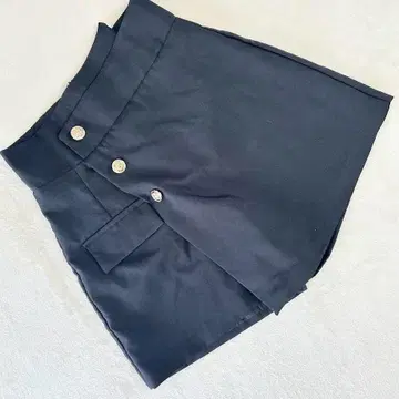 골지 프론트 랩 스타일 숏팬츠 골드 버튼 블랙 택 포함 새상품