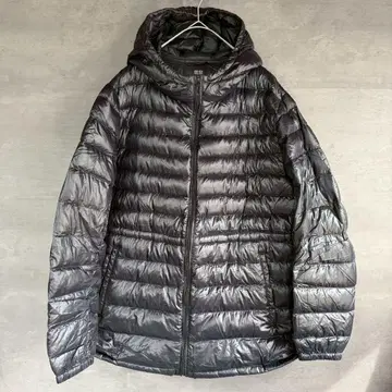 유니클로 울트라 라이트 다운 자켓 후드 부착 블랙 XL