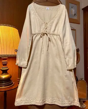 70s 80s 구제 의류 프랑스 유럽 앤티크 빈티지 자수 원피스