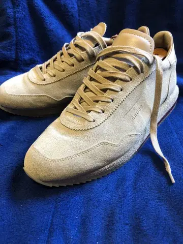 새상품급 GHOUD 고우드 이탈리아제 스웨이드 스니커즈 사이즈 41