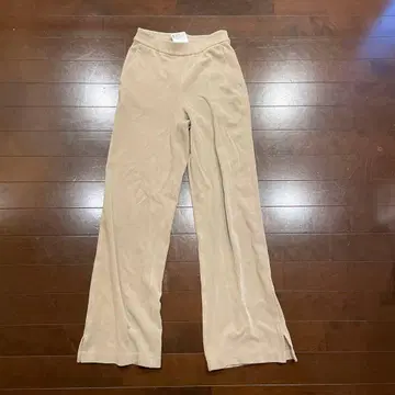 룰루레몬 베이지 팬츠 XXS
