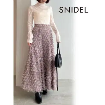 [ SNIDEL ] 자카드 플레어 스커트