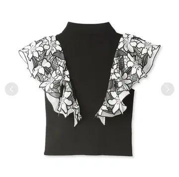 SNIDEL 프릴 레이스 장식 반팔 상의 블랙