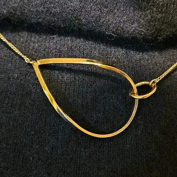 CORALLIA LEETS tardrop 목걸이