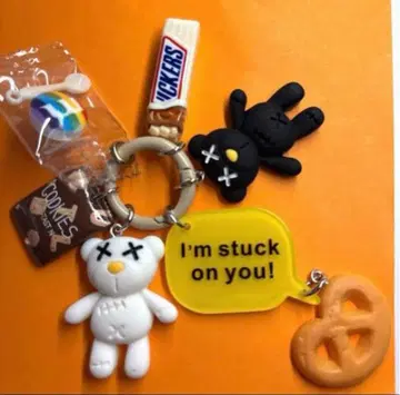 [ black x white? cookies ] 자라자라 키링