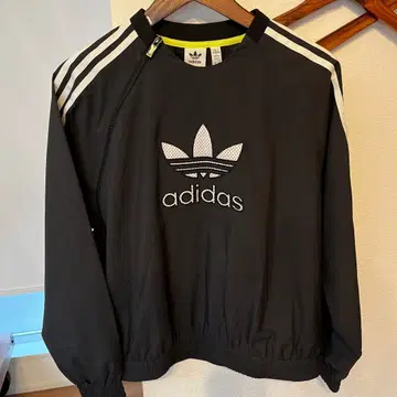 adidas 나일론 풀오버
