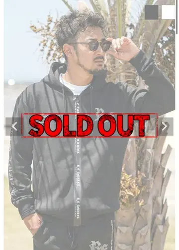 블랙 집업 후드티