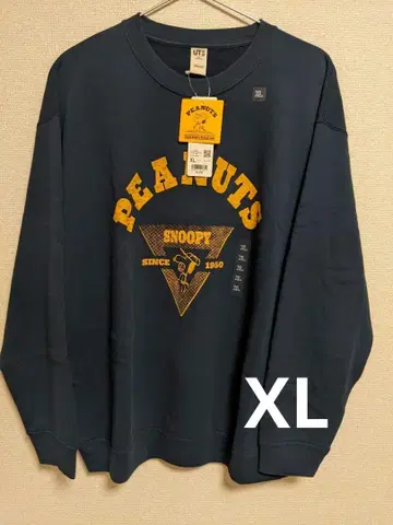 유니클로 스누피 맨투맨