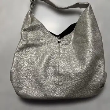 Firano 실버 숄더백 실버 미사용 포켓 부착