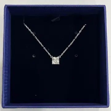 스와로브스키 SWAROVSKI 아뜨락뜨 목걸이 5510696