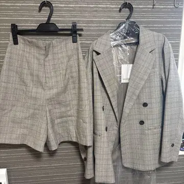 거의 새상품 MERCURYDUO 그레이 계열 체크 셋업 M