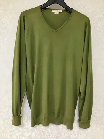 새상품! JOHN SMEDLEY 코튼 V넥 스웨터