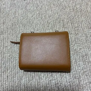 브라운 가죽 3단 폴더형 지갑