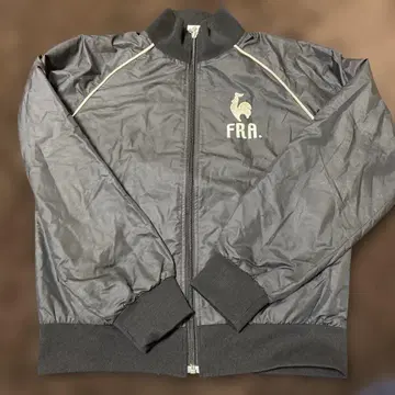 FRA. 블랙 집업 자켓