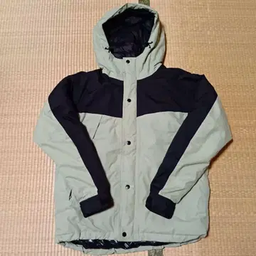 워크맨 이지스 퓨전 다운 자켓 M 피스타치오 HDR290