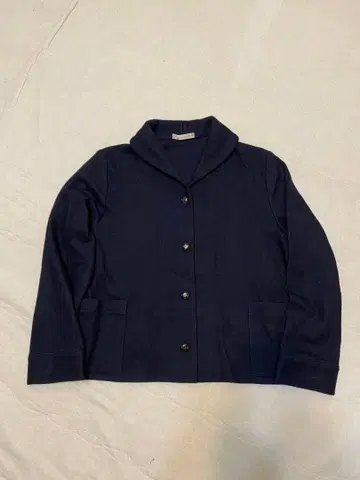 미사용 새상품 백화점 카라쿠리 핸드메이드 니트 가디건 자켓