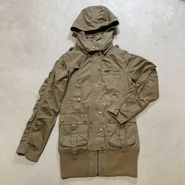 카키 후드 부착 모즈 코트