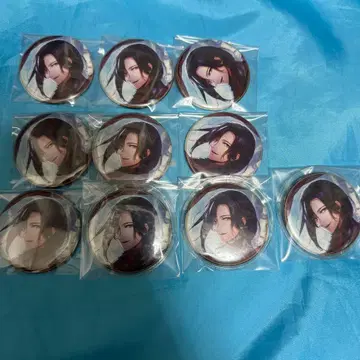 니지산지 셰린 버건디 윈터 데이트 레어 캔뱃지