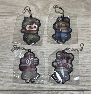 다른 겨울의 우리 러버 스트랩 4종 세트