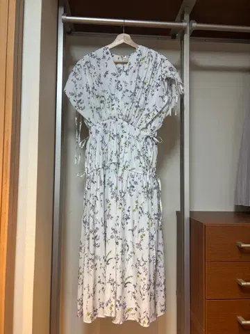 CELFORD 플라워 프린트 원피스 38