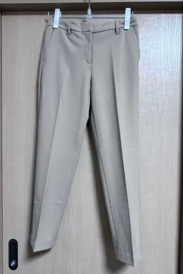 PLST 플라스테 테이퍼드 팬츠 베이지