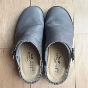 NAOT 그레이 사보 36