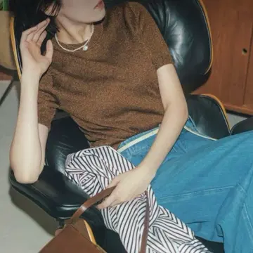 에브르 론 헤르만 브라운 니트탑 M