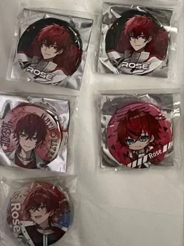 로제 캔뱃지 세트