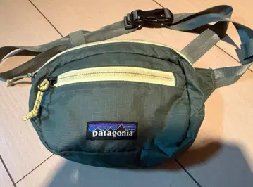 patagonia 바디백 올리브 그린
