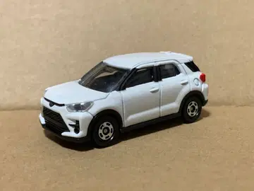 토미카 라이즈 화이트 펄