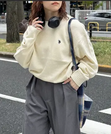 택없는 새상품 CPCM 크루넥 니트 U.S.POLO ASSN.