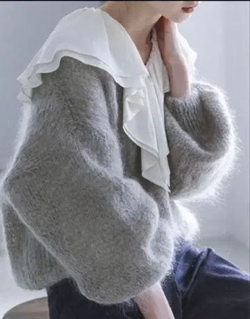 NOBLE 아메리칸 드림스 모헤어 라이트 그레이 V넥 스웨터 S